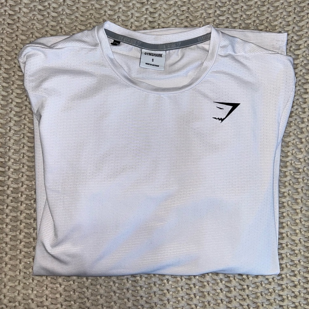 Gymshark long sleeve shirt